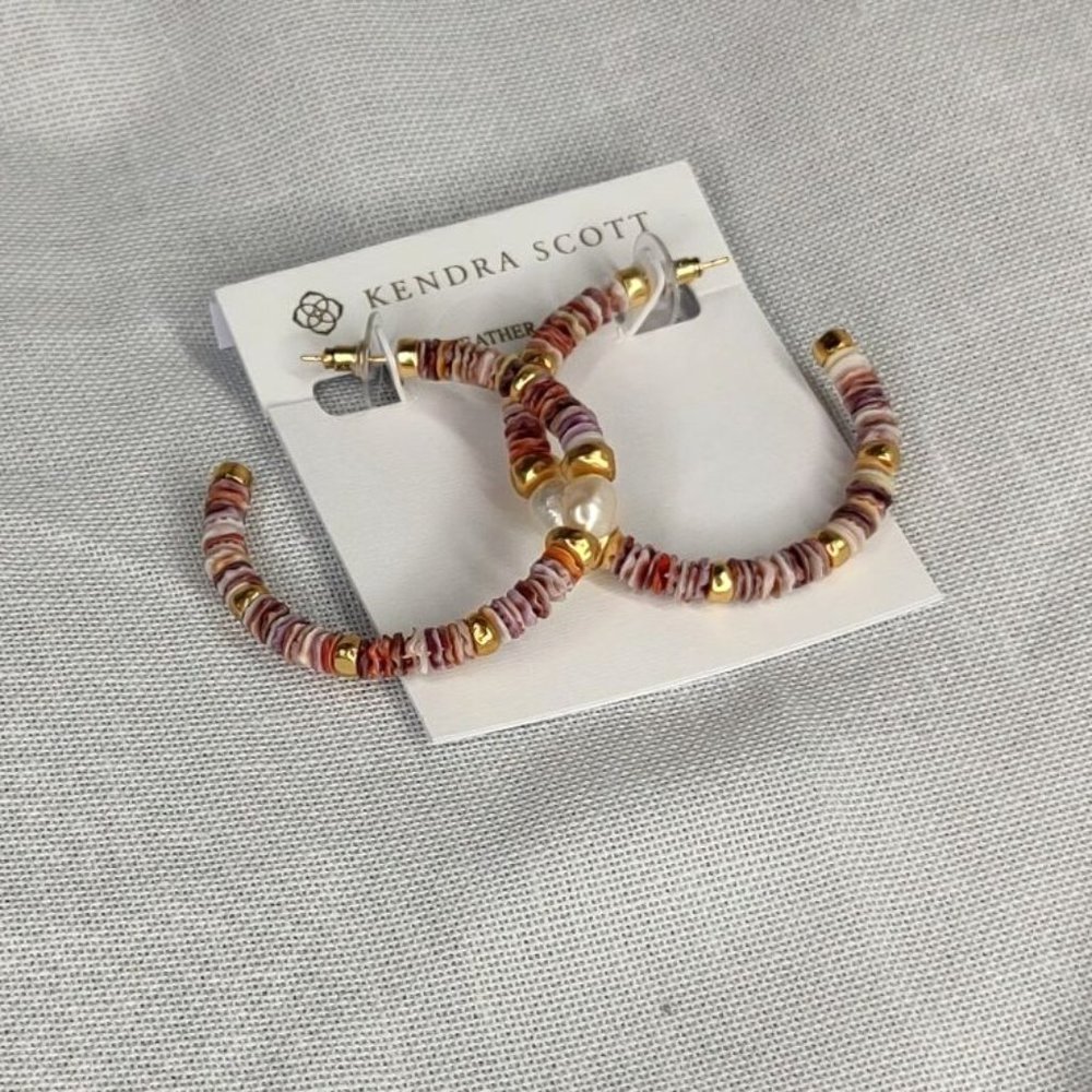 Kendra Scott Lila Vintage Gold Hoop Earrings in Pastel Shells - Picture 6 of 9